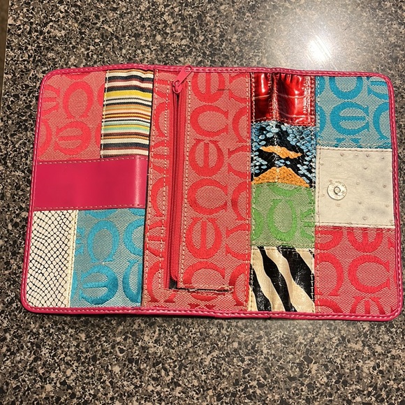 Wallet - Picture 3 of 3